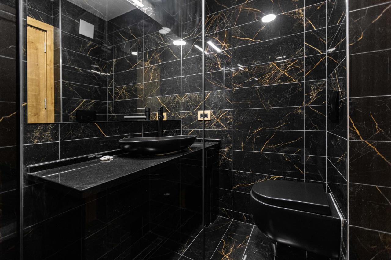 Hotel Livnica Belgrade Extérieur photo